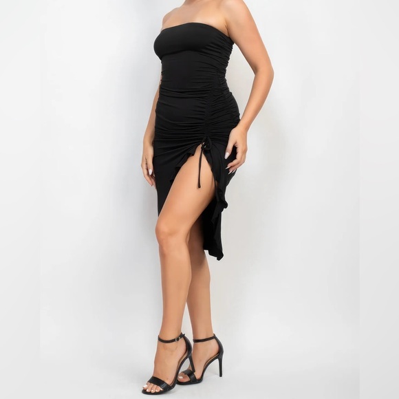 Dresses & Skirts - Black Night Out Dress